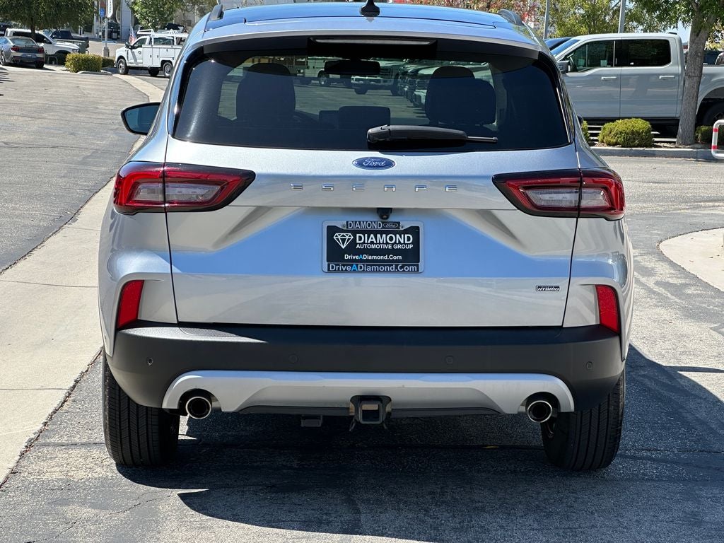 2024 Ford Escape Plug-In Hybrid Base