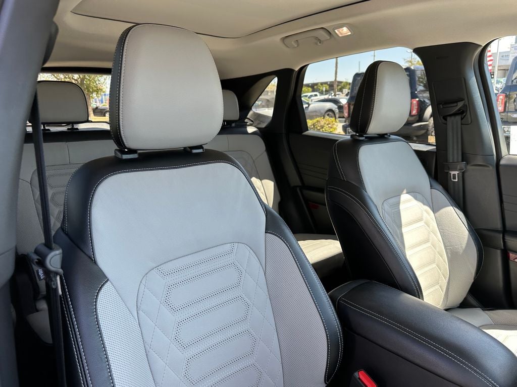 2024 Ford Escape Plug-In Hybrid Base