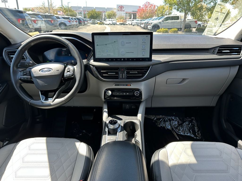 2024 Ford Escape Plug-In Hybrid Base