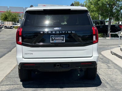 2025 Ford Expedition Active