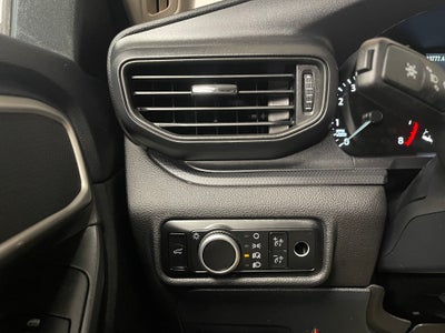 2024 Ford Explorer Base