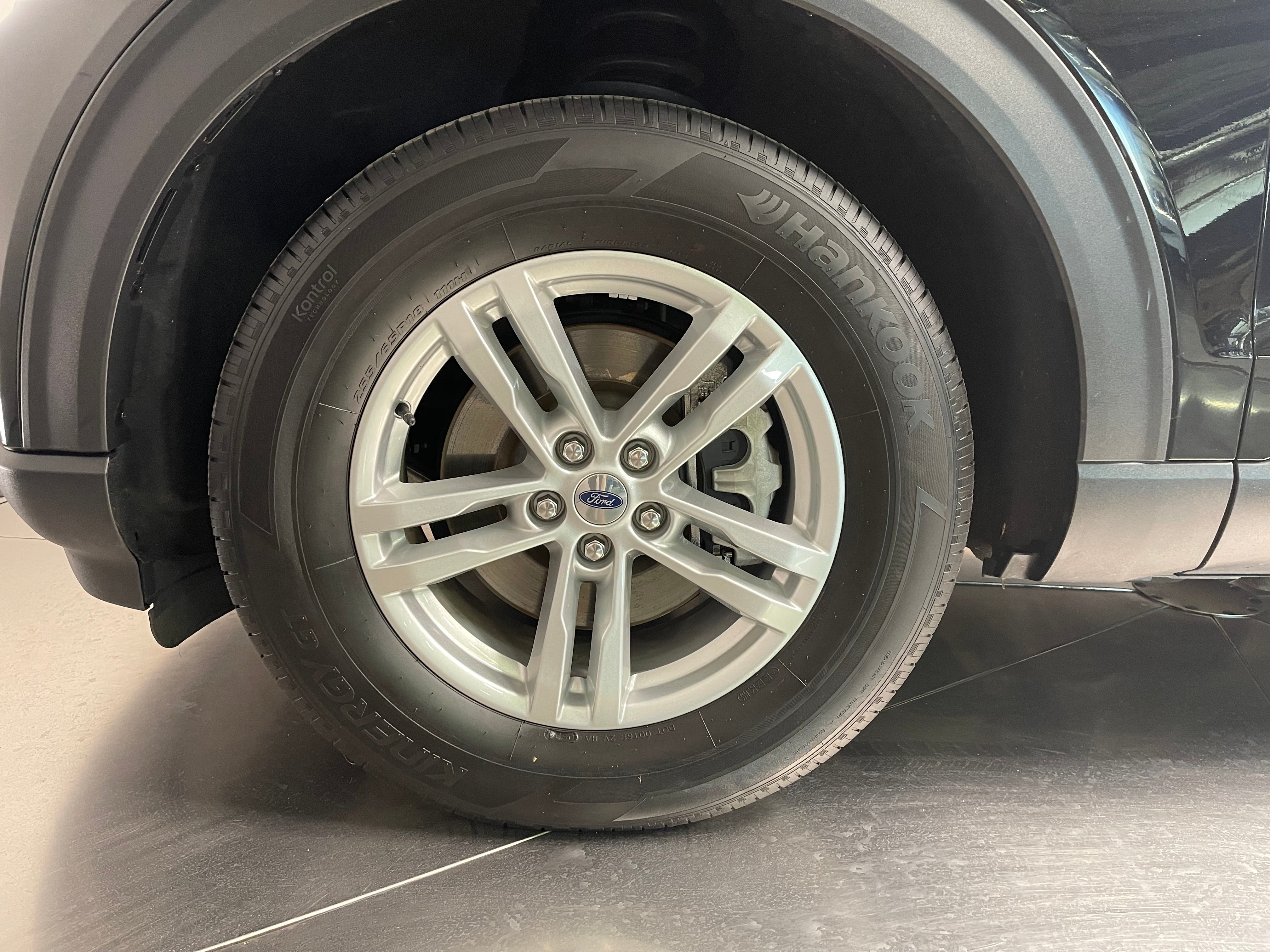 2024 Ford Explorer Base