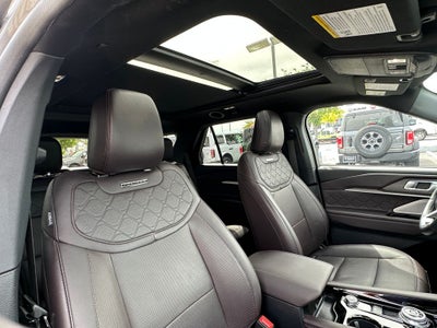 2025 Ford Explorer Platinum