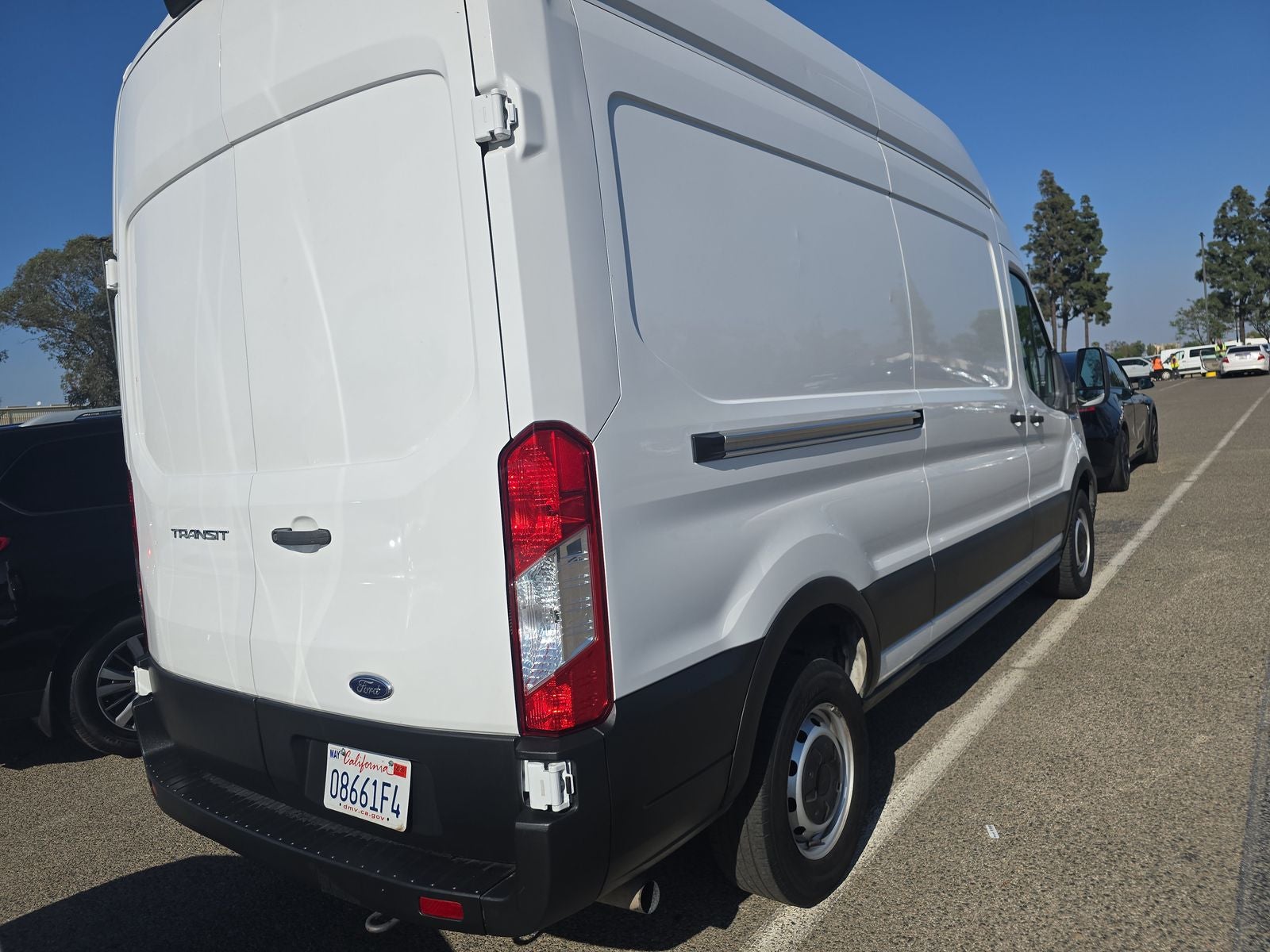 2023 Ford Transit Cargo Van 250