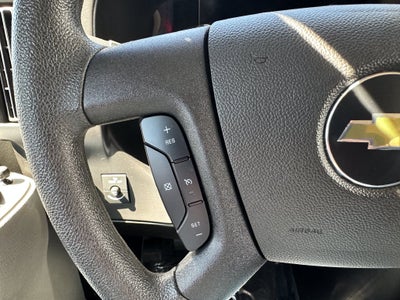 2025 Chevrolet Express 3500 LT Passenger