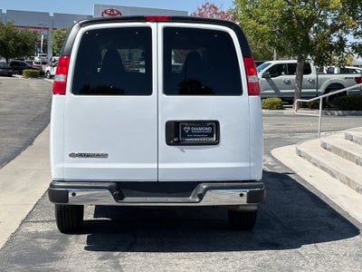 2025 Chevrolet Express 3500 LT Passenger
