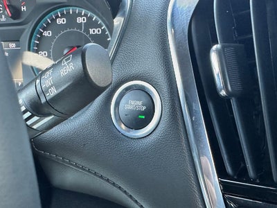 2023 Chevrolet Traverse LT Cloth w/2FL