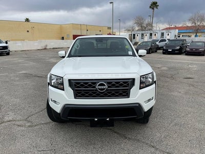 2024 Nissan Frontier SV