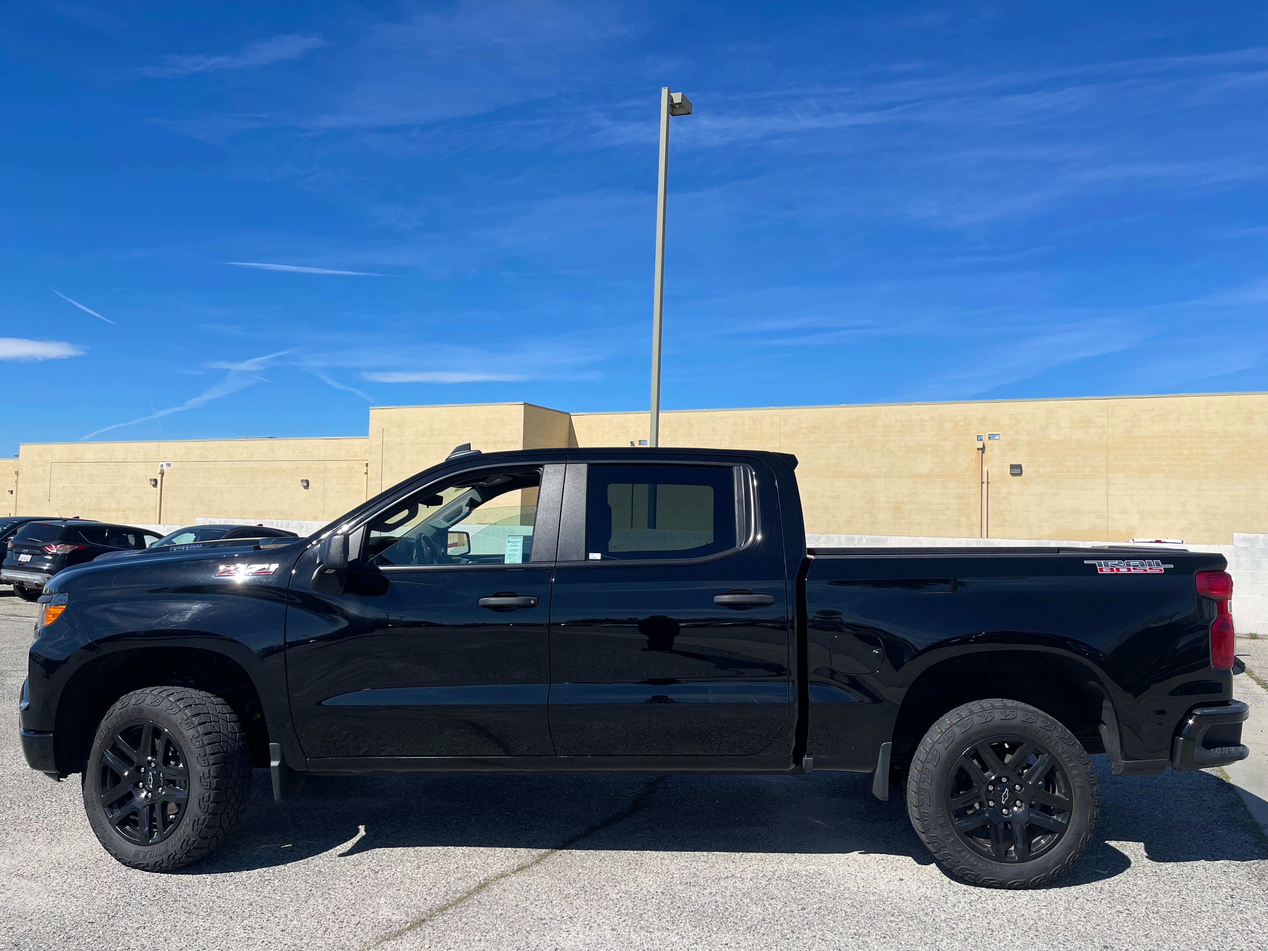 2024 Chevrolet Silverado 1500 Custom Trail Boss