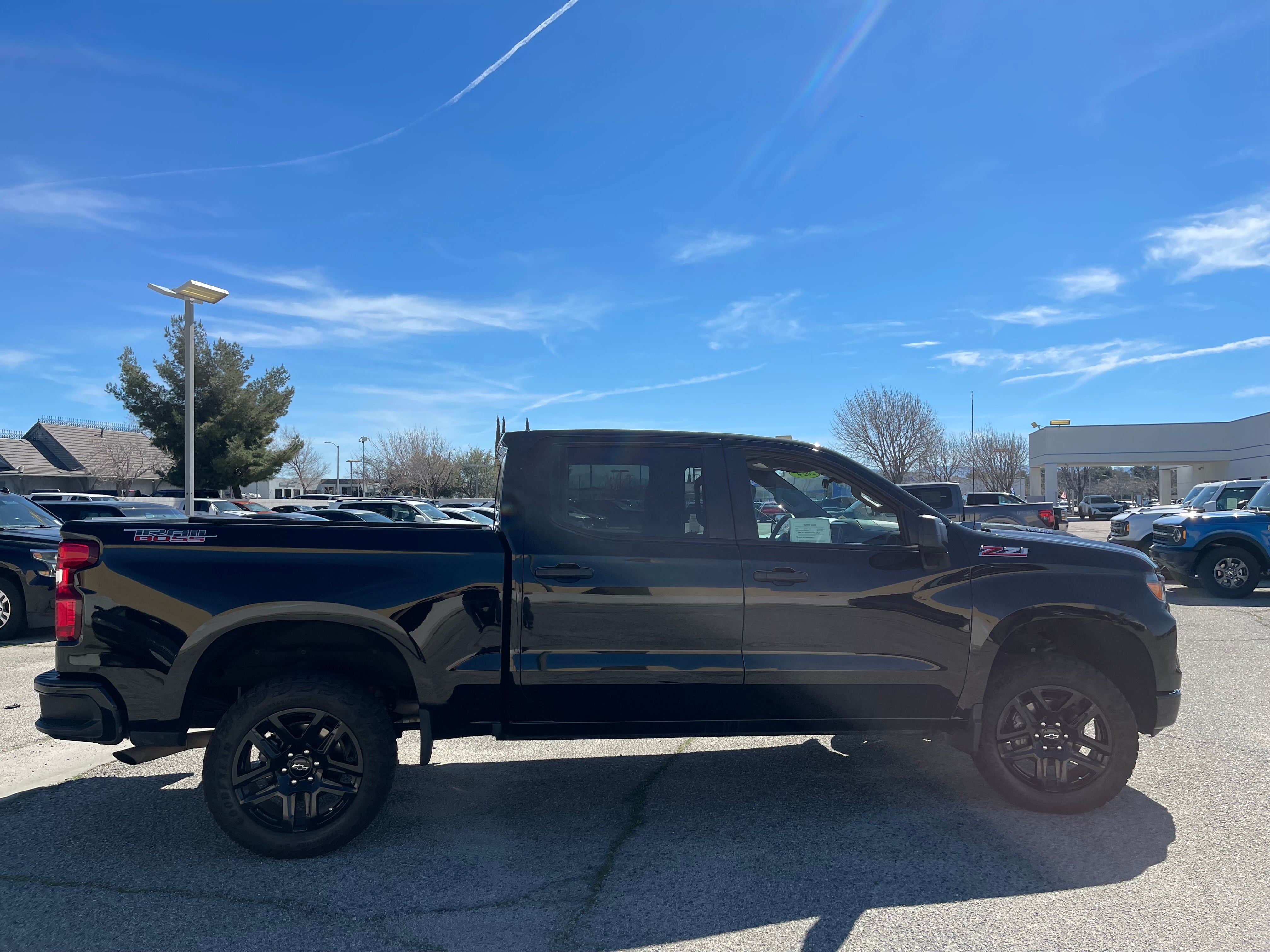 2024 Chevrolet Silverado 1500 Custom Trail Boss