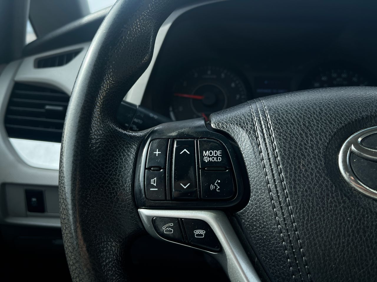 2017 Toyota Sienna L 7-Passenger