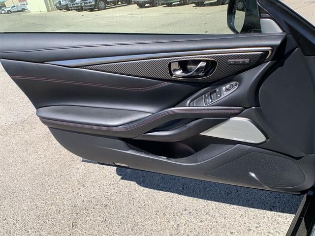 2022 INFINITI Q60 Red Sport 400