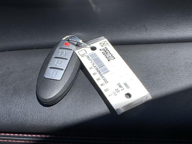 2022 INFINITI Q60 Red Sport 400