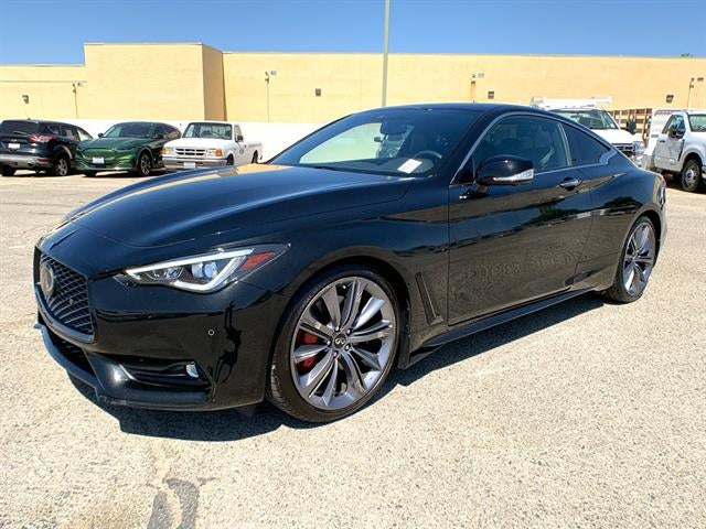 2022 INFINITI Q60 Red Sport 400