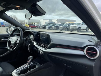 2024 Chevrolet Trax RS