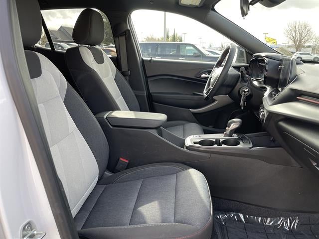 2024 Chevrolet Trax RS