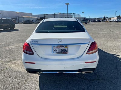 2018 Mercedes-Benz E 300 E 300