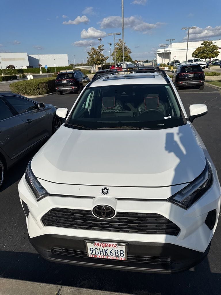 2023 Toyota RAV4 XLE