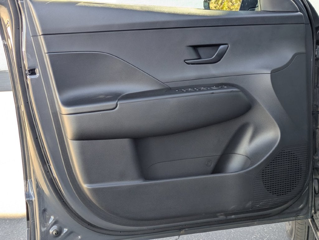 2025 Hyundai Kona Electric SEL
