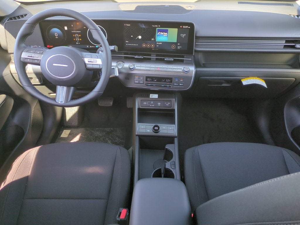 2025 Hyundai Kona Electric SEL