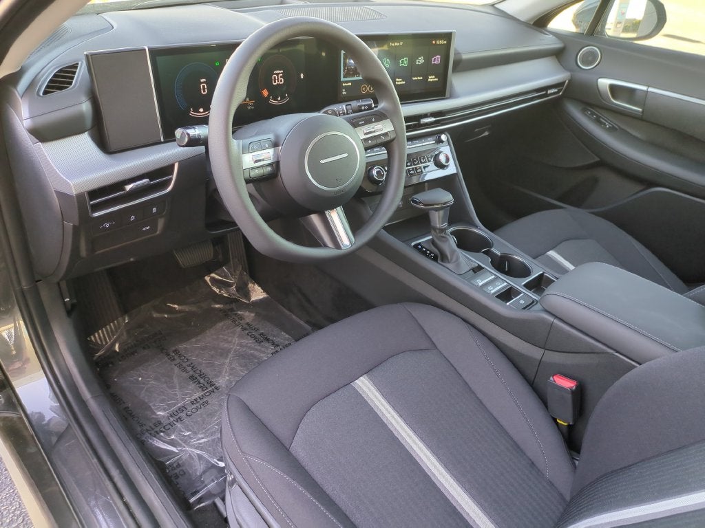 2025 Hyundai Sonata SE