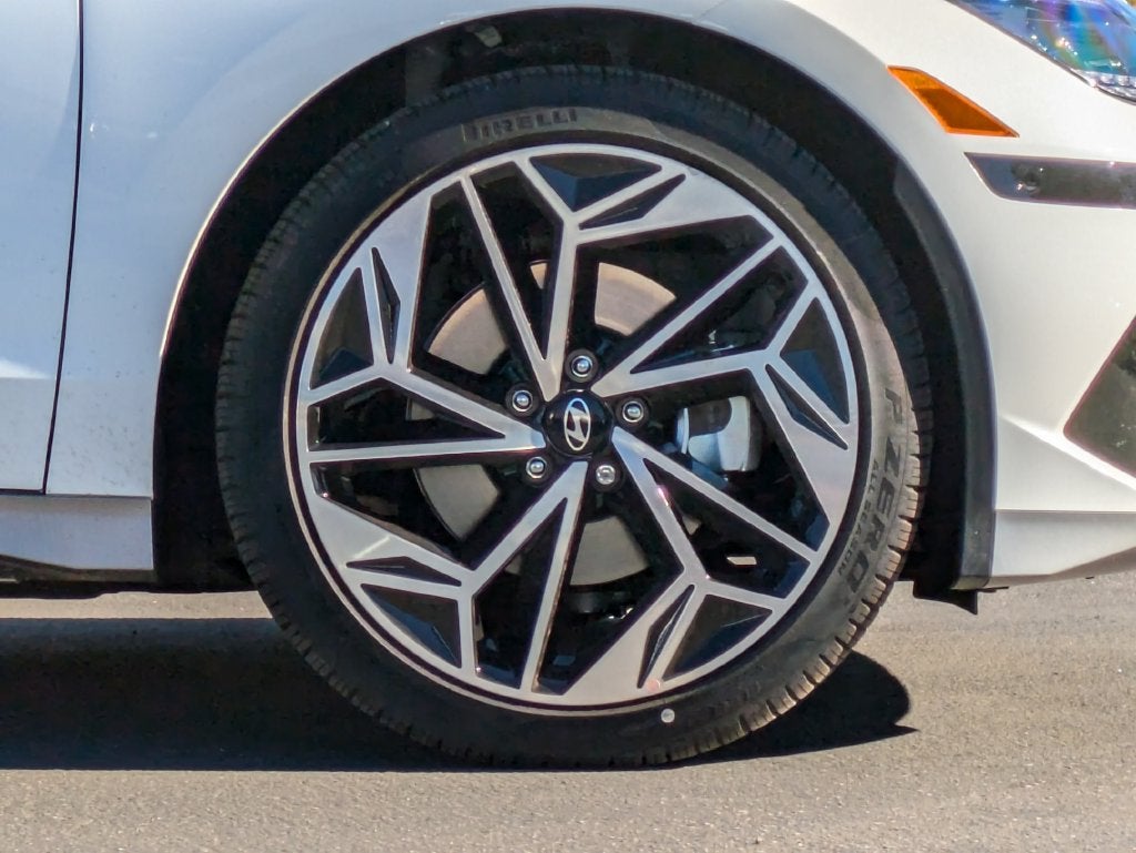 2024 Hyundai IONIQ 6 Limited