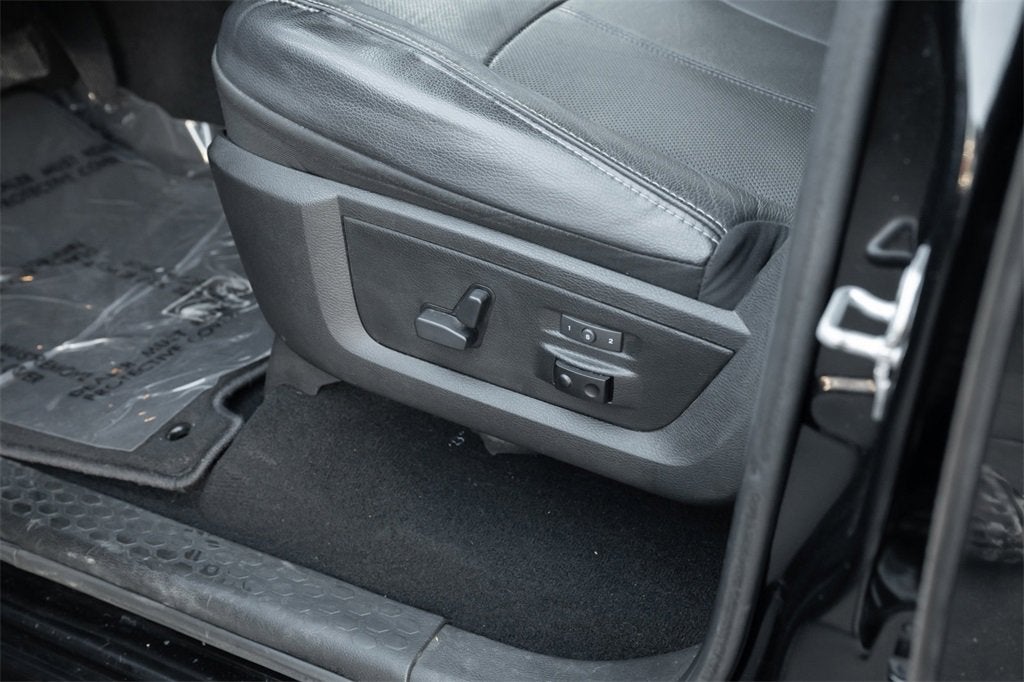 2019 RAM 1500 Classic Laramie