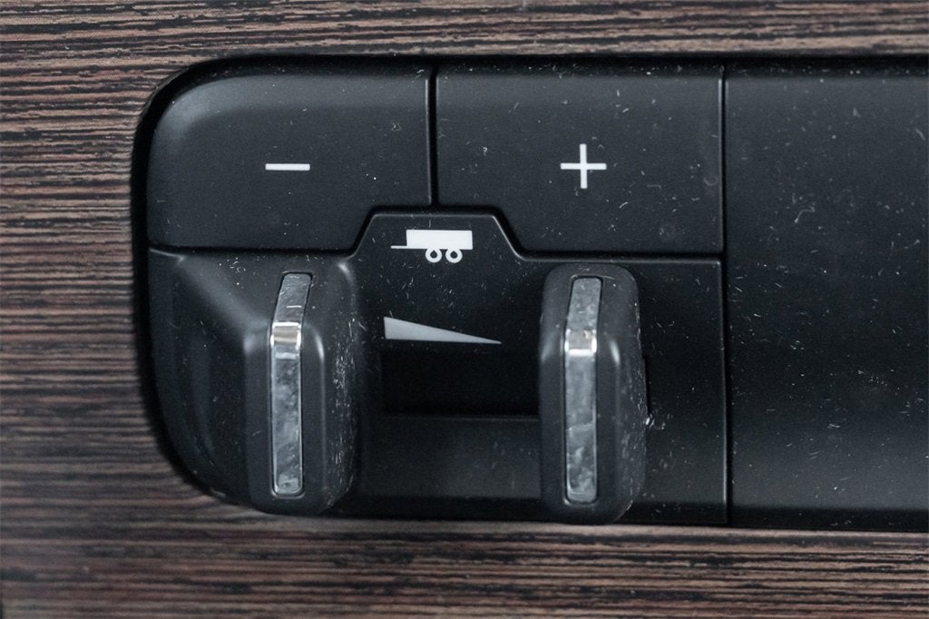 2019 RAM 1500 Classic Laramie