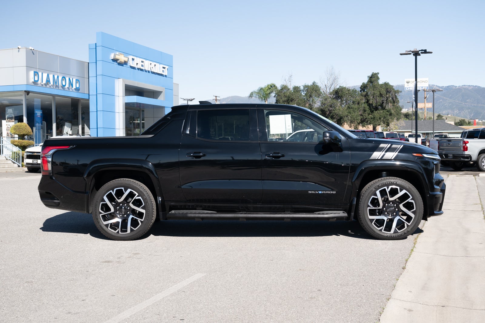 2024 Chevrolet Silverado EV RST
