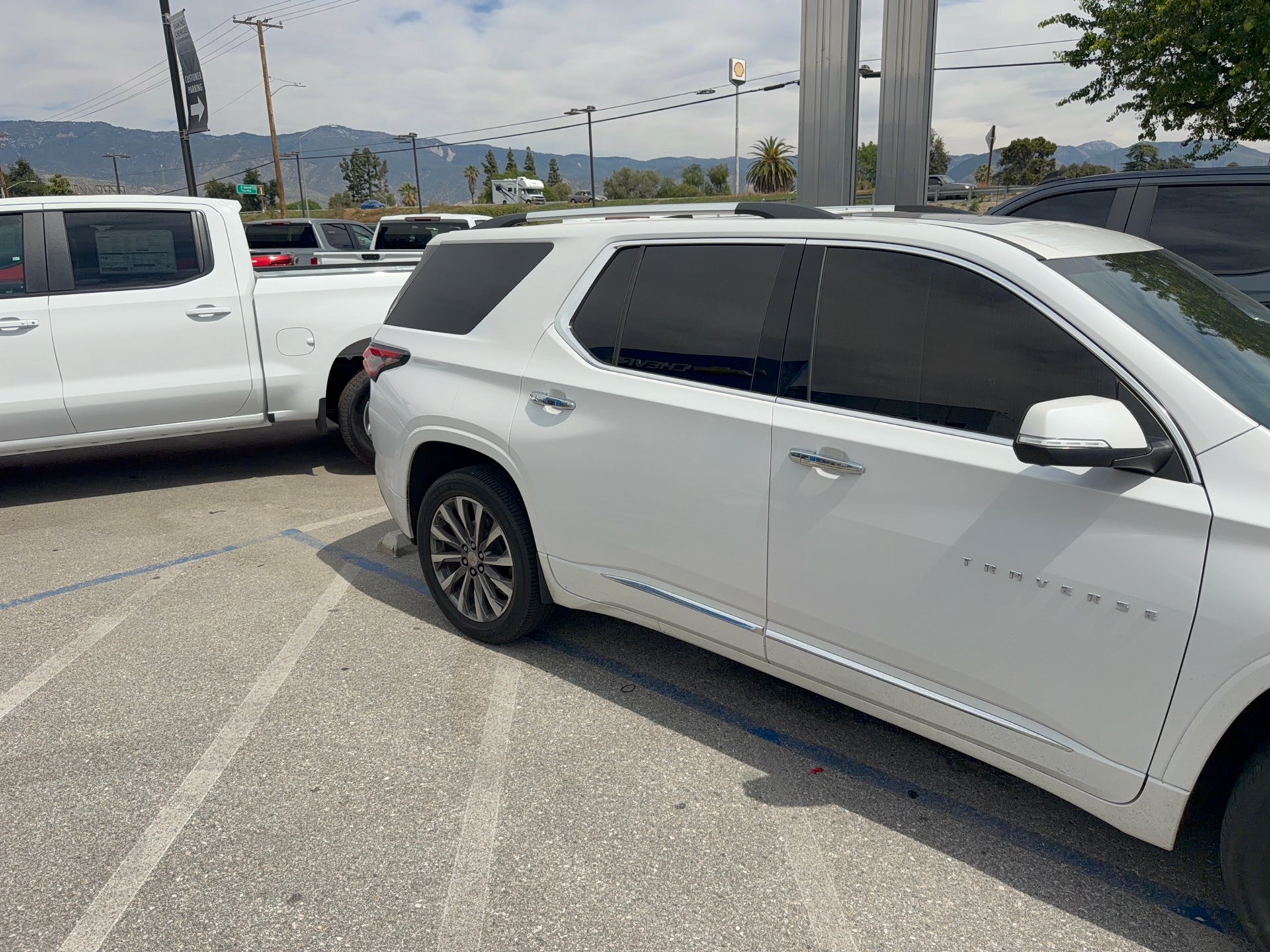 2023 Chevrolet Traverse Premier