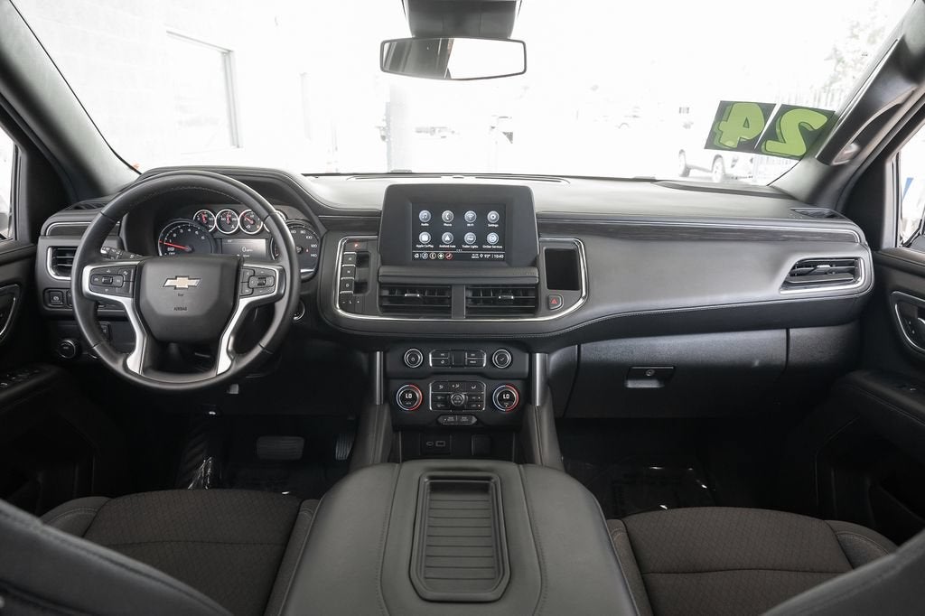 2024 Chevrolet Suburban LS