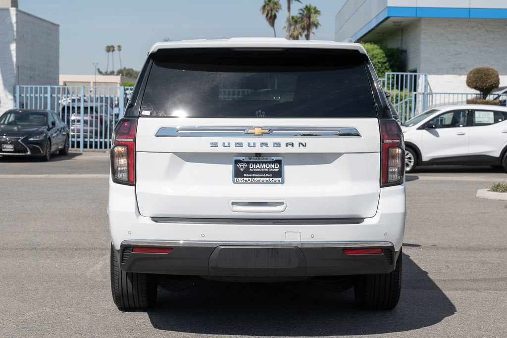 2024 Chevrolet Suburban LS