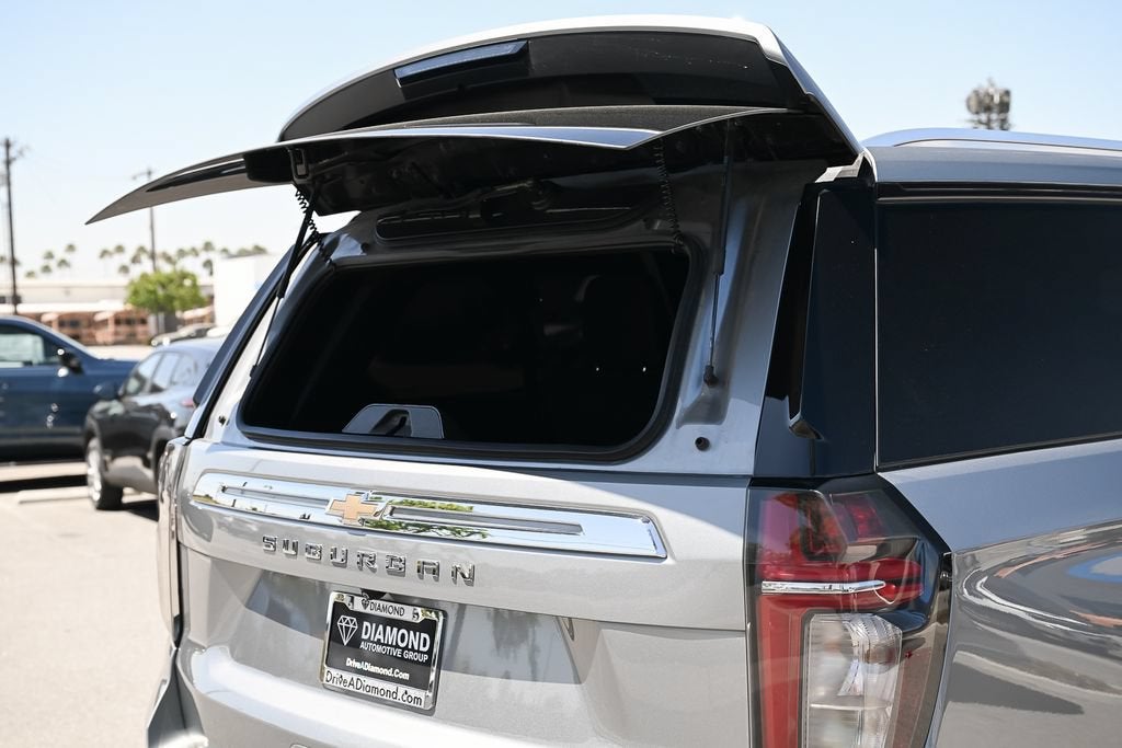 2024 Chevrolet Suburban LT