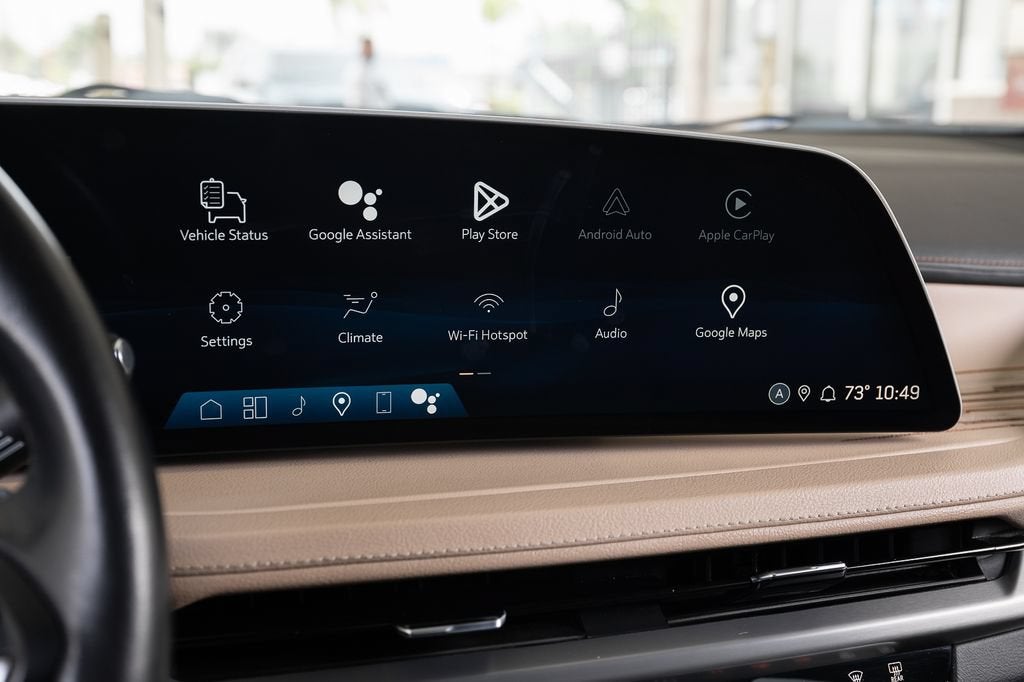 2024 Cadillac XT4 Premium Luxury