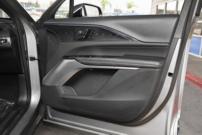 2024 Cadillac LYRIQ Sport 2
