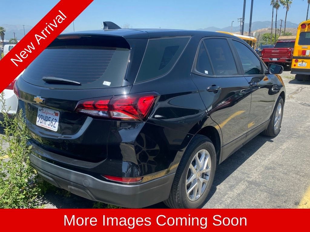 2022 Chevrolet Equinox LS
