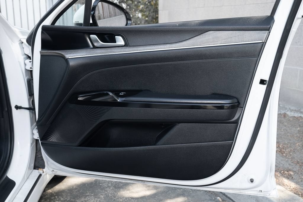 2023 Kia K5 EX