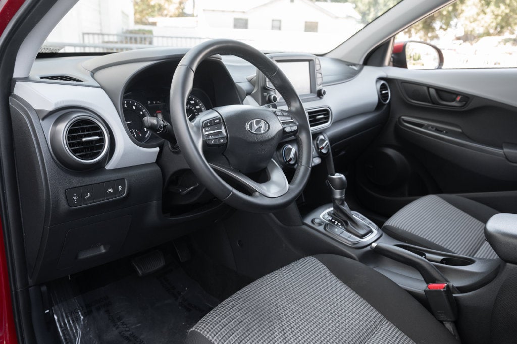 2021 Hyundai Kona SEL Plus