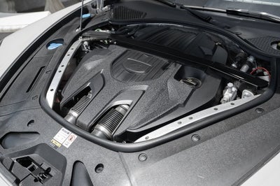 2023 Porsche Panamera Base