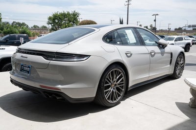 2023 Porsche Panamera Base