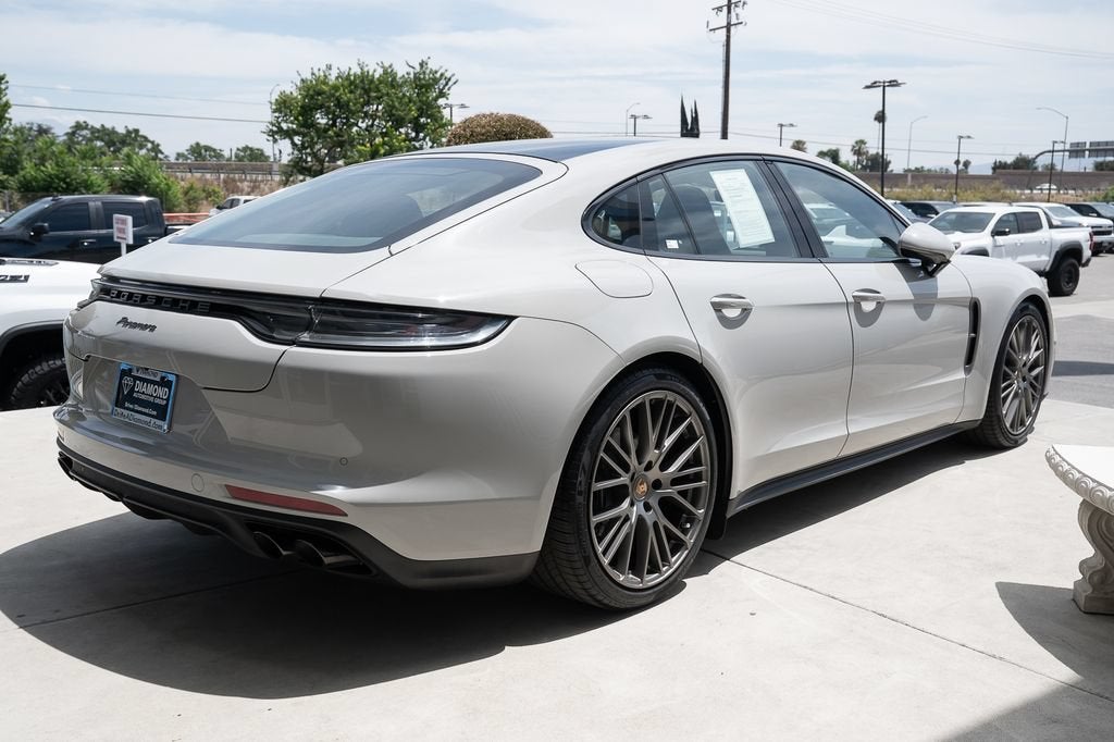 2023 Porsche Panamera Base