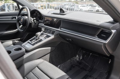 2023 Porsche Panamera Base