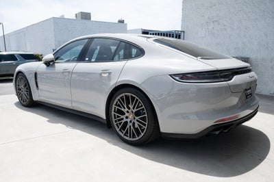 2023 Porsche Panamera Base