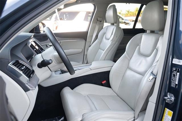 2021 Volvo XC90 Inscription