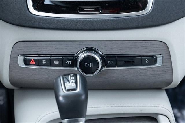 2021 Volvo XC90 Inscription