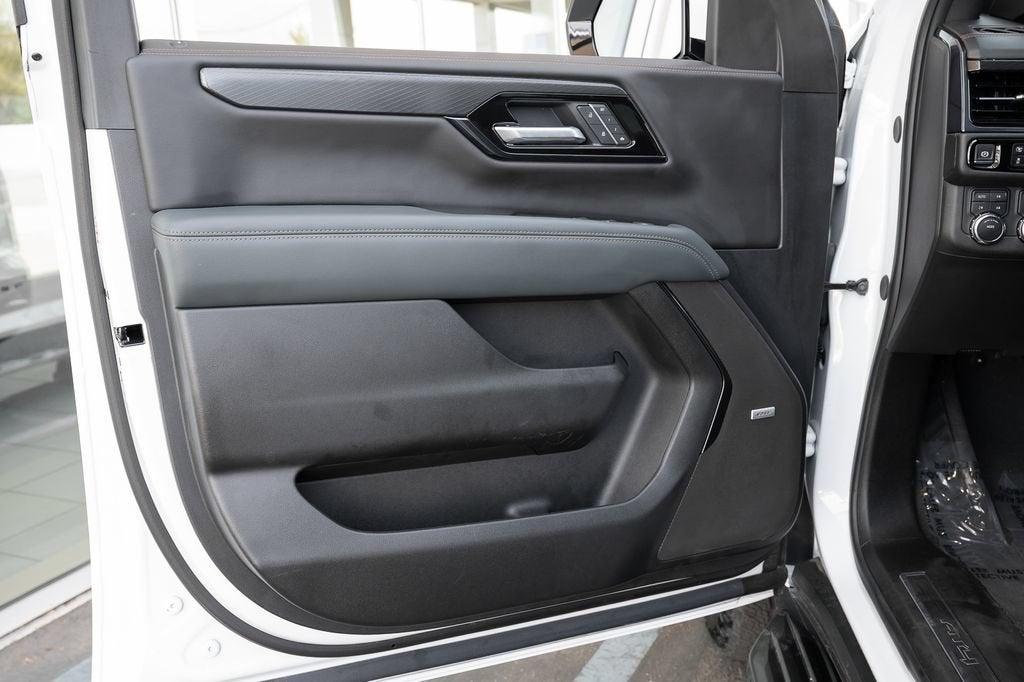 2025 GMC Yukon AT4