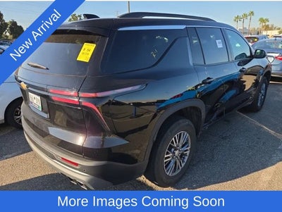2025 Chevrolet Traverse LT