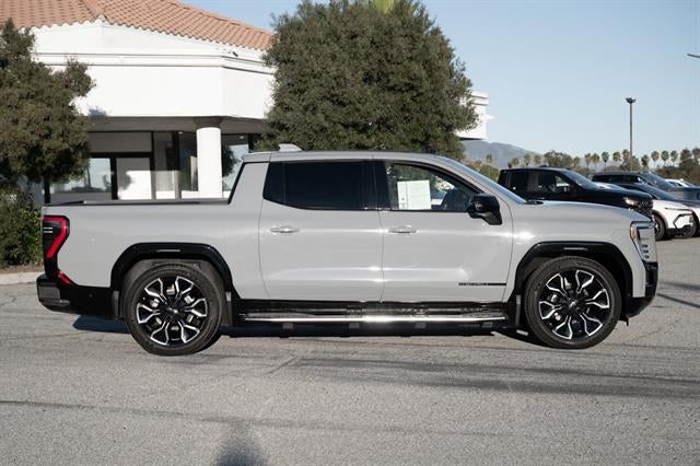 2024 GMC Sierra EV Denali Edition 1