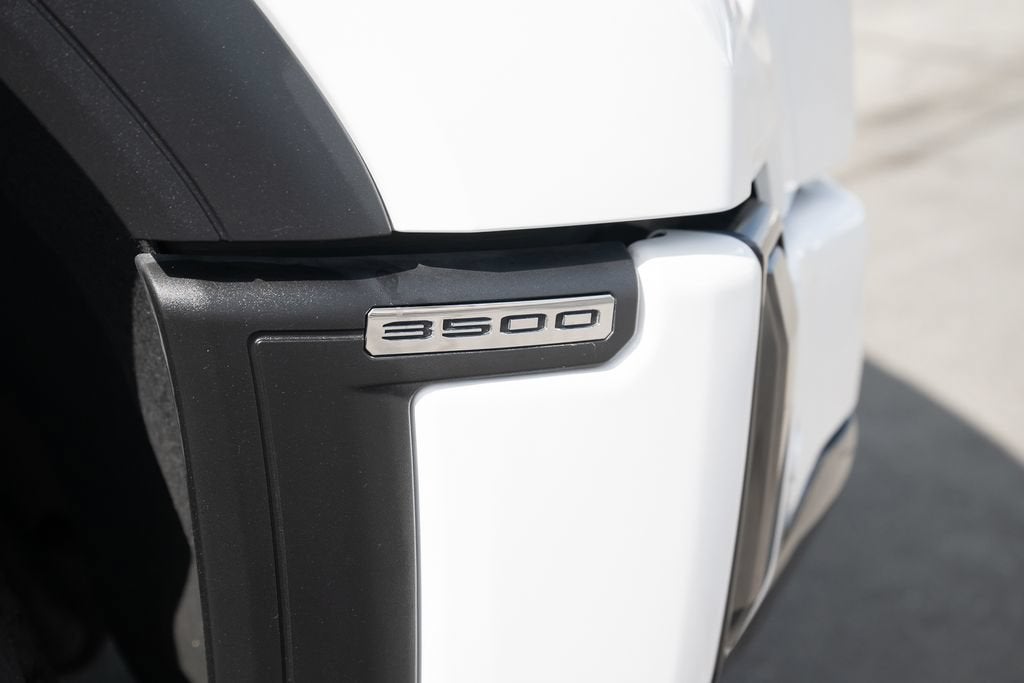 2024 GMC Sierra 3500 HD AT4
