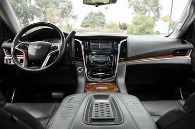 2017 Cadillac Escalade ESV Premium Luxury